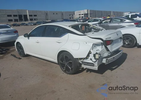 2024 Nissan Altima Sr Intelligent Awd z USA, uszkodzony, nr VIN 1N4BL4CW1RN391320